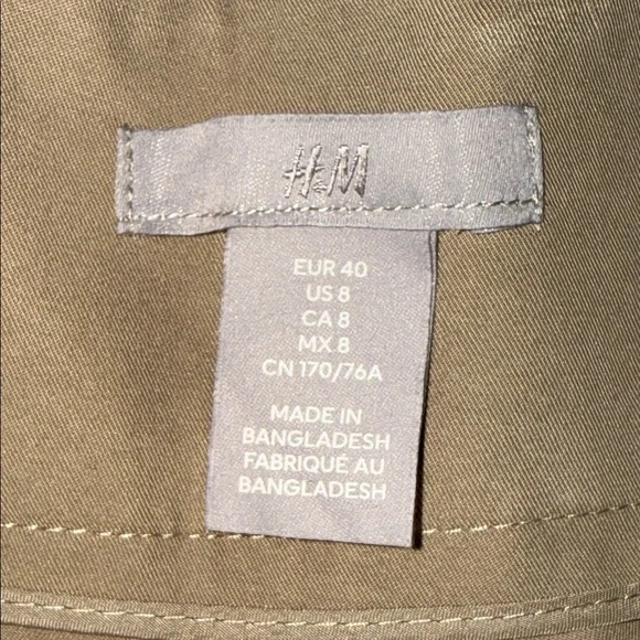 Ladies H&M Shorts US 8 Biege Worn - Picture 7 of 8